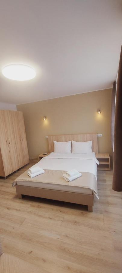 Lindenhaus Hotel Sibiu Ngoại thất bức ảnh