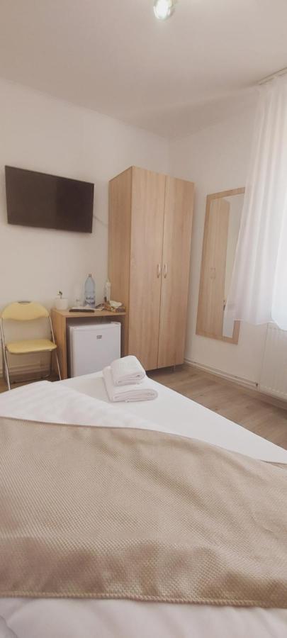 Lindenhaus Hotel Sibiu Ngoại thất bức ảnh
