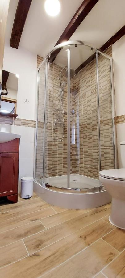 Lindenhaus Hotel Sibiu Ngoại thất bức ảnh