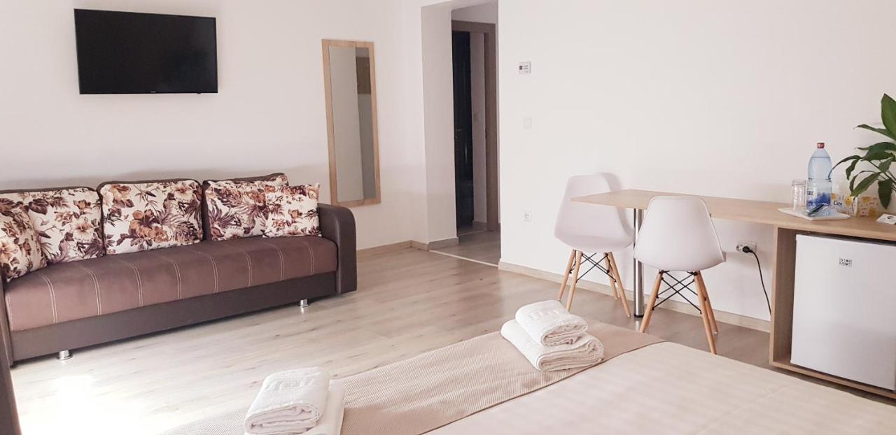 Lindenhaus Hotel Sibiu Ngoại thất bức ảnh