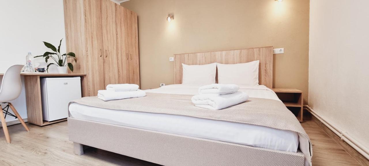 Lindenhaus Hotel Sibiu Ngoại thất bức ảnh