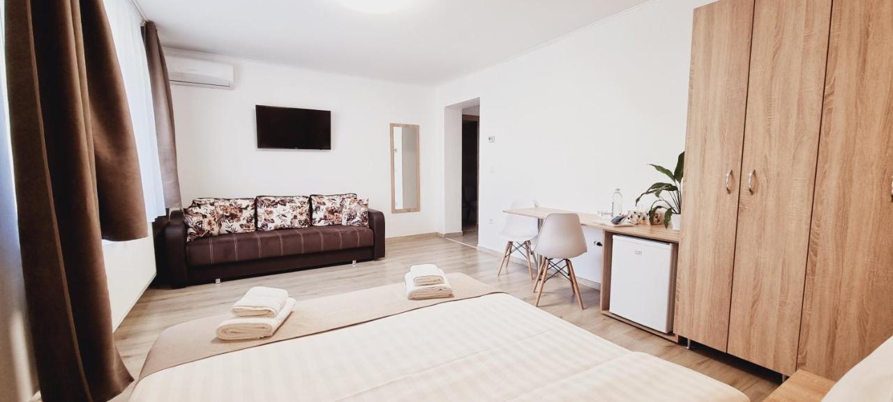 Lindenhaus Hotel Sibiu Ngoại thất bức ảnh