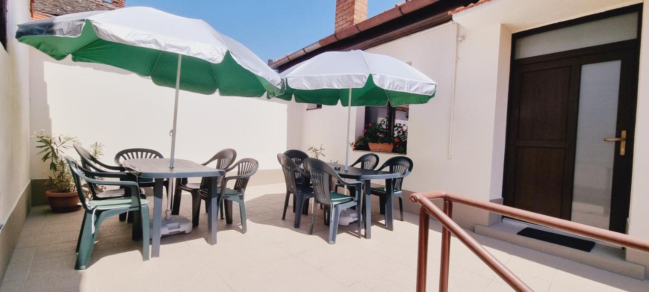 Lindenhaus Hotel Sibiu Ngoại thất bức ảnh
