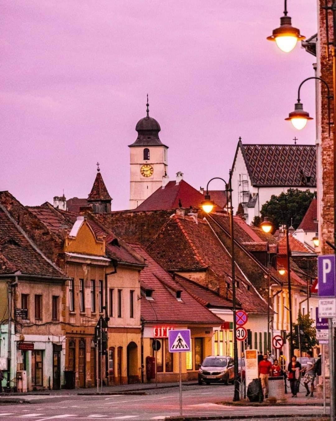 Lindenhaus Hotel Sibiu Ngoại thất bức ảnh